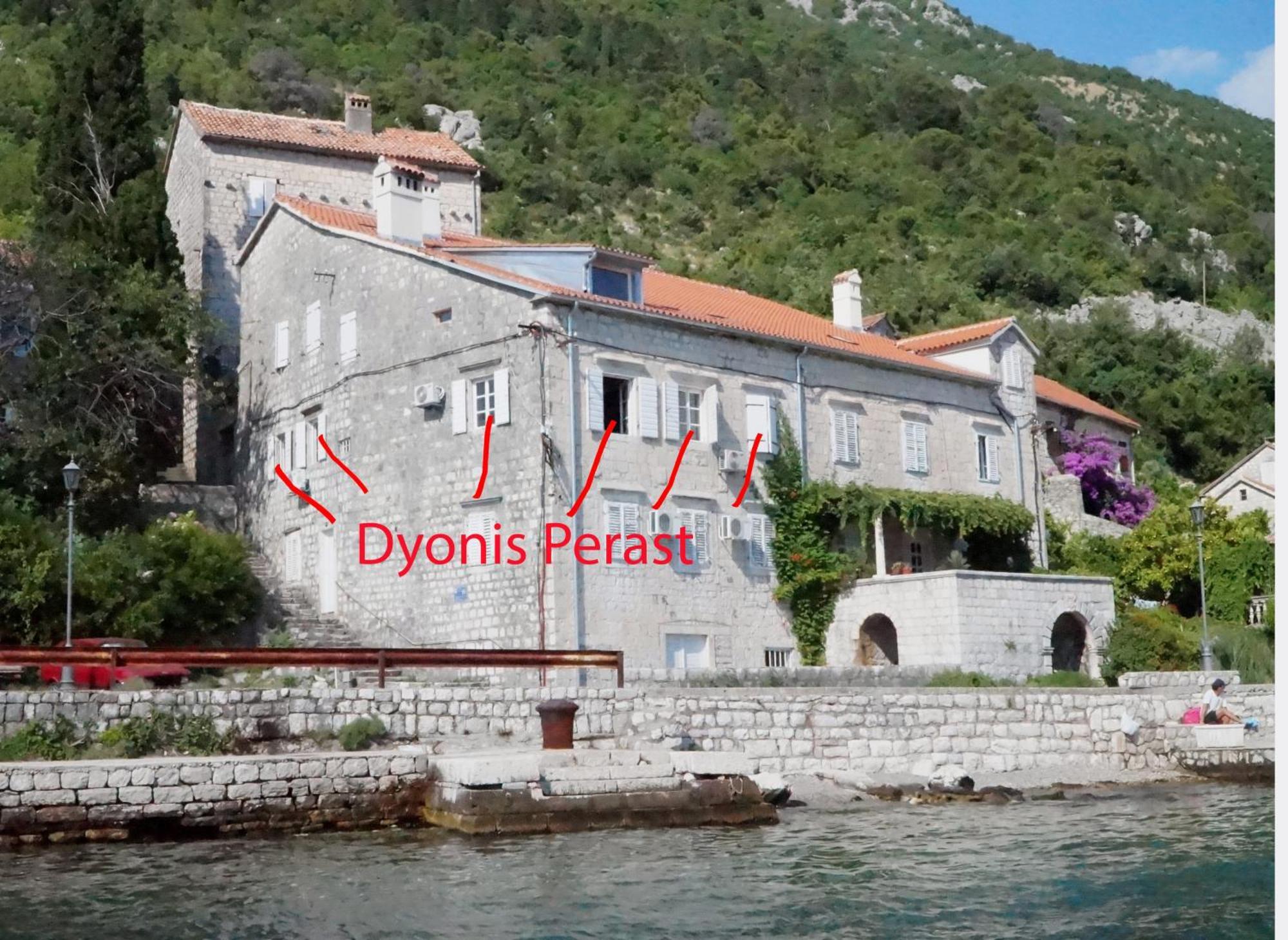 Appartement Dyonis *