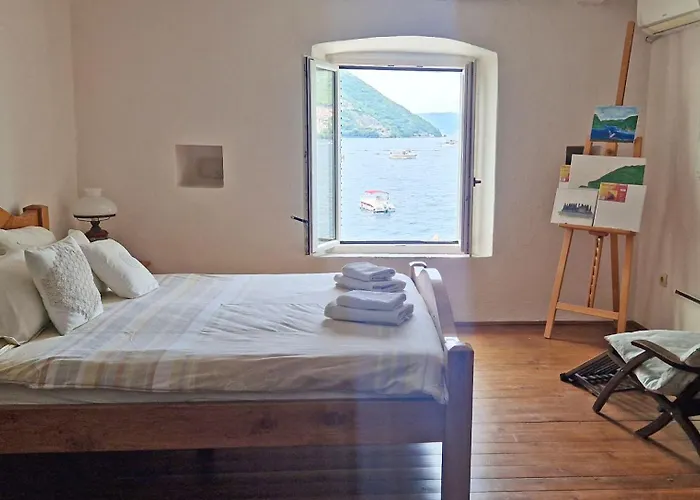 Apartment Dyonis Perast